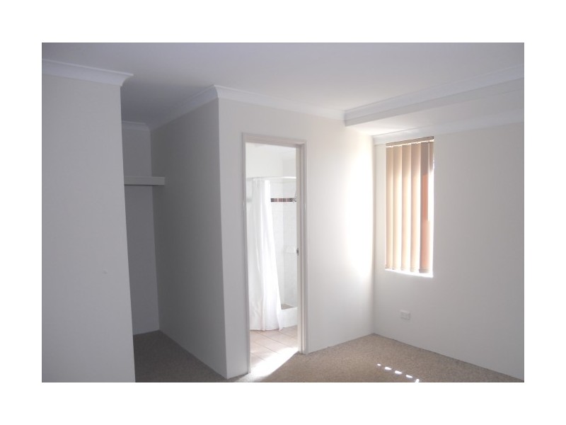70 Coniston Drive, Ellenbrook WA 6069