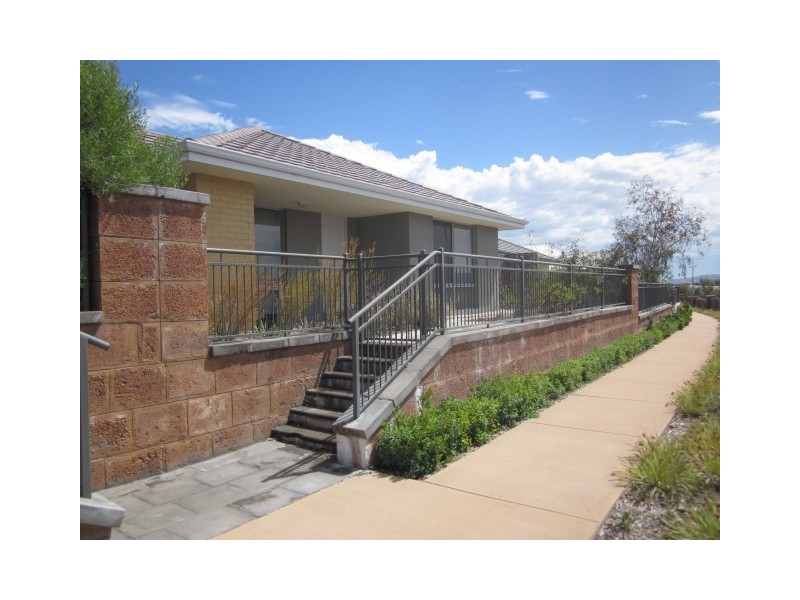 17 Lavinia Crescent, Ellenbrook WA 6069