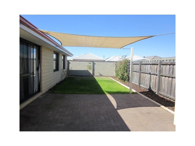 3 Gulf Cove, Ellenbrook WA 6069