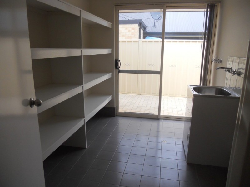 17 Nocturne Rise, Bullsbrook WA 6084