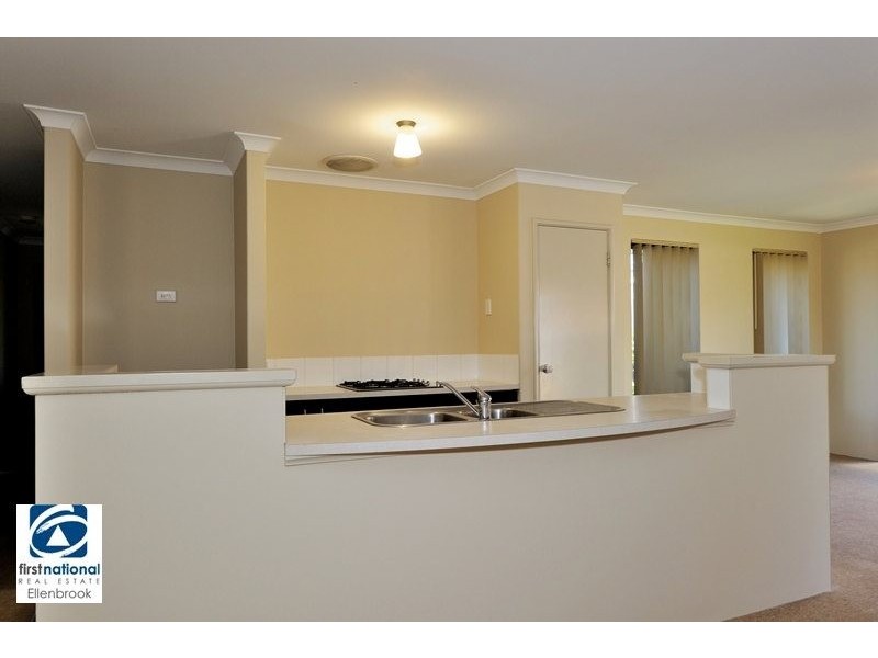 43 Caldervale Avenue, Ellenbrook WA 6069