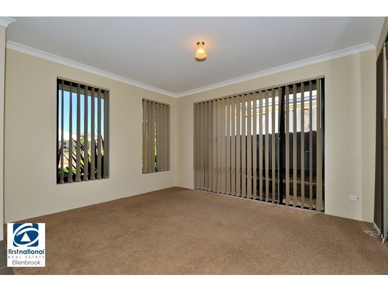 43 Caldervale Avenue, Ellenbrook WA 6069