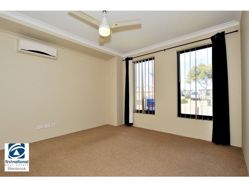 43 Caldervale Avenue, Ellenbrook WA 6069