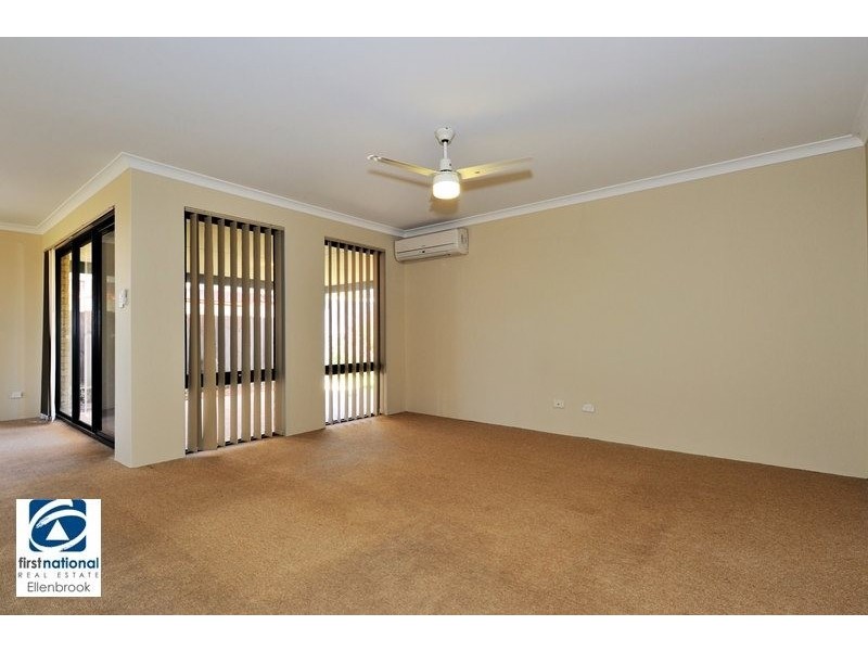 43 Caldervale Avenue, Ellenbrook WA 6069