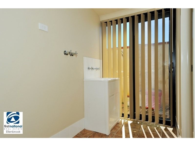 43 Caldervale Avenue, Ellenbrook WA 6069