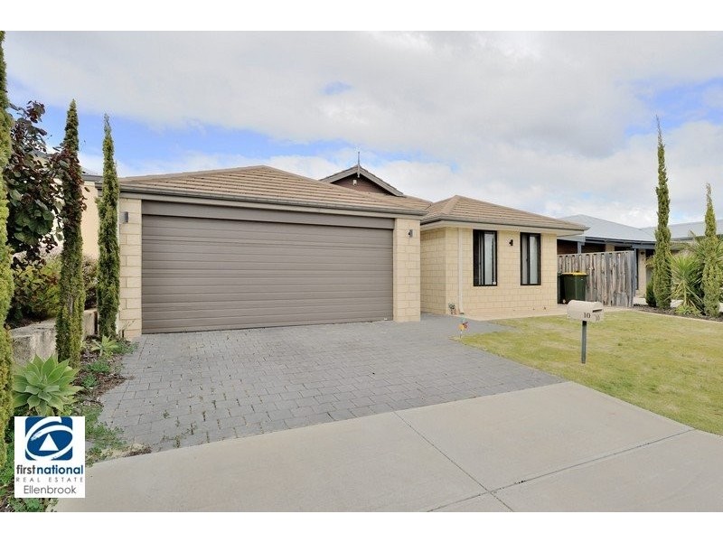 10 Heathland Terrace, Ellenbrook WA 6069
