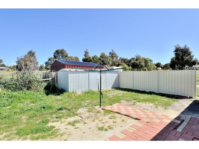 29 Shorthorn Pass, Lower Chittering WA 6084