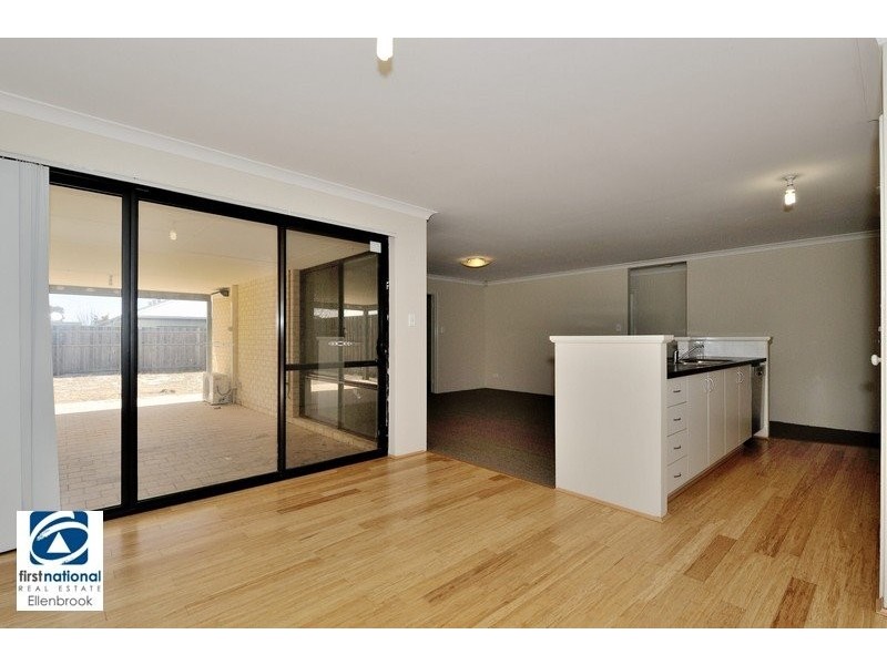 48 Ardmore Parade, Ellenbrook WA 6069