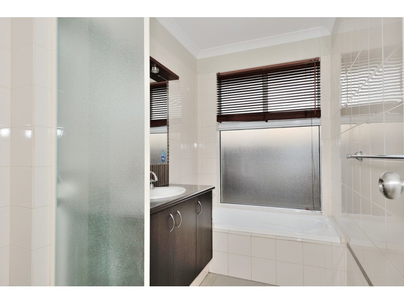116 Elmridge Parkway, Ellenbrook WA 6069