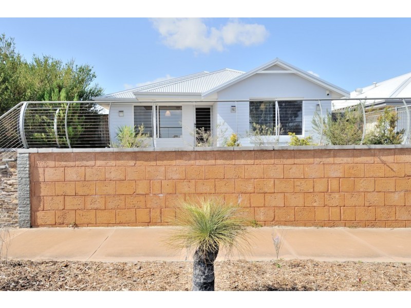 116 Elmridge Parkway, Ellenbrook WA 6069