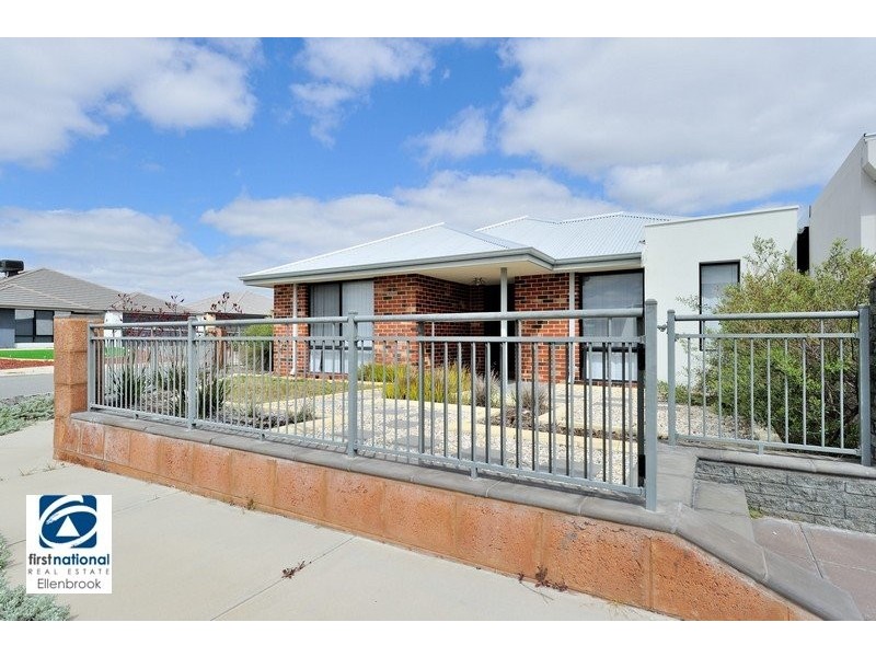 1 Powlett Link, Ellenbrook WA 6069