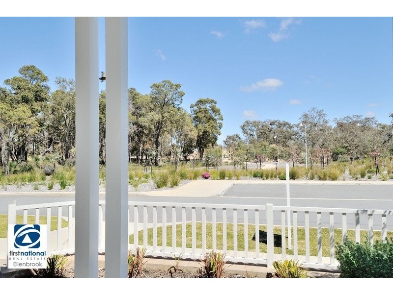 48 Jennapullin Crescent, Ellenbrook WA 6069