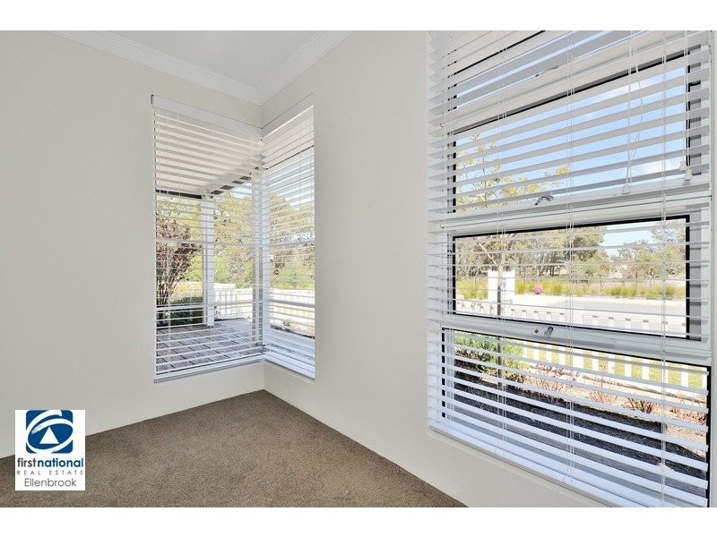 48 Jennapullin Crescent, Ellenbrook WA 6069