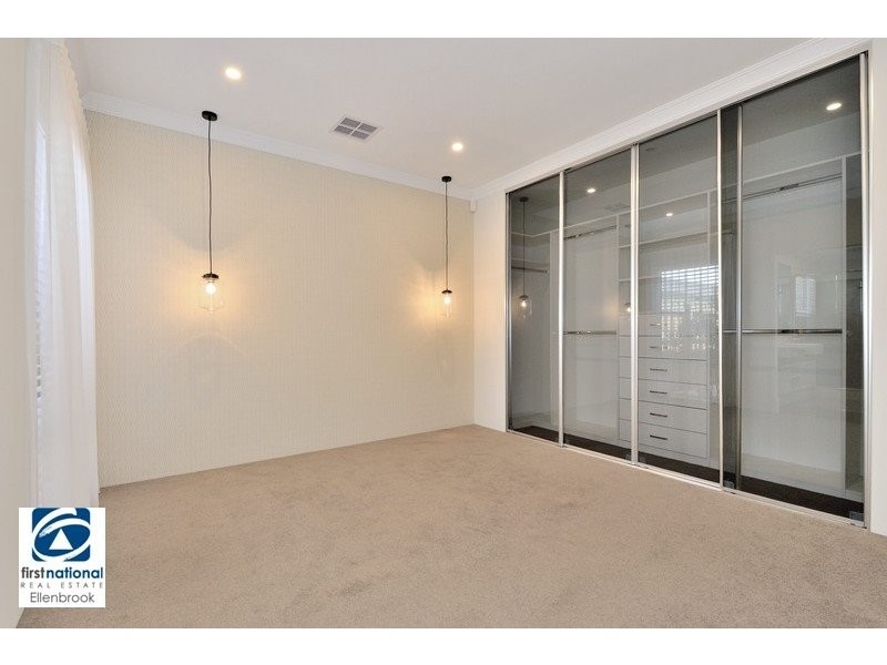 48 Jennapullin Crescent, Ellenbrook WA 6069