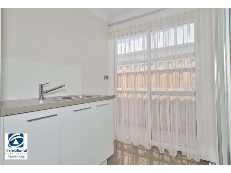 48 Jennapullin Crescent, Ellenbrook WA 6069