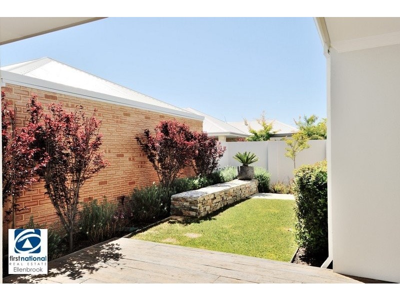 48 Jennapullin Crescent, Ellenbrook WA 6069