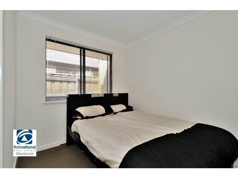 61 Grassdale Parkway, Ellenbrook WA 6069