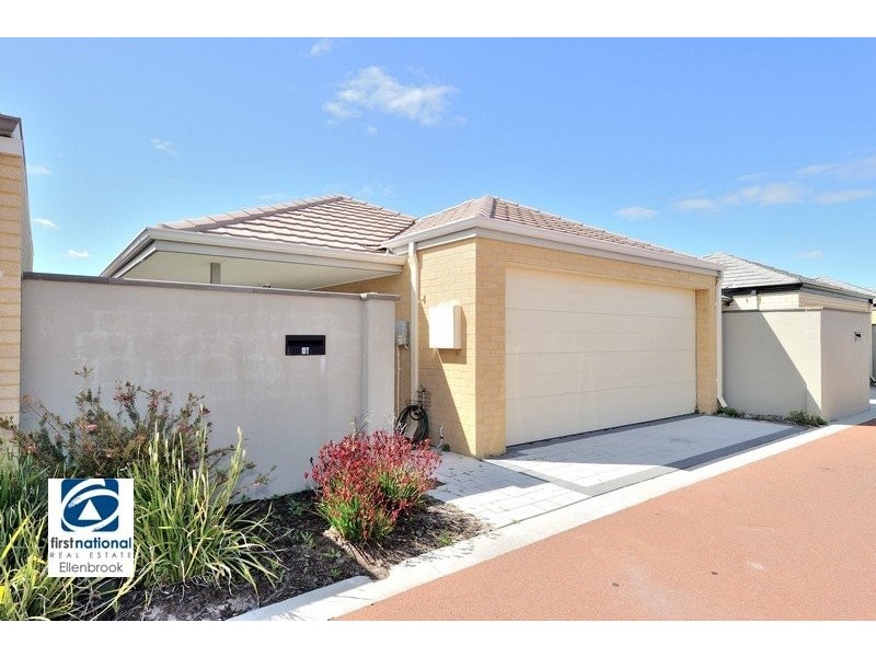 61 Grassdale Parkway, Ellenbrook WA 6069