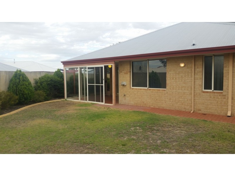 15 Birkett Circle, Ellenbrook WA 6069