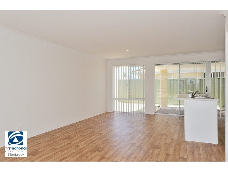 1/3 Cadogan Outlook, Ellenbrook WA 6069
