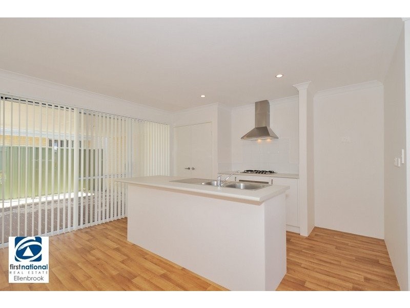 1/3 Cadogan Outlook, Ellenbrook WA 6069