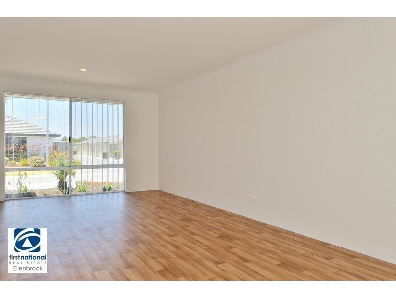 1/3 Cadogan Outlook, Ellenbrook WA 6069