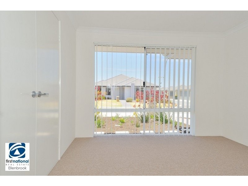 1/3 Cadogan Outlook, Ellenbrook WA 6069