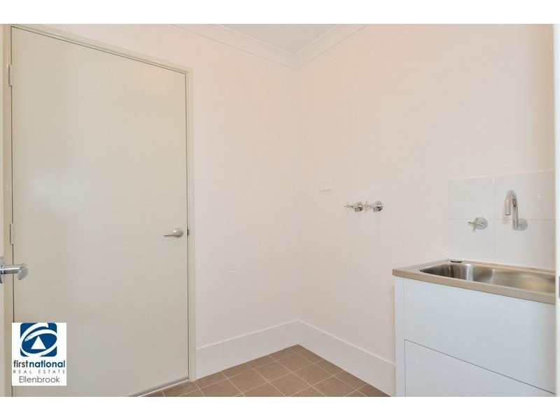 1/3 Cadogan Outlook, Ellenbrook WA 6069