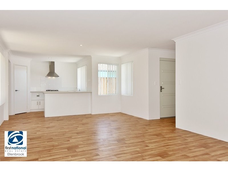 2/3 Cadogan Outlook, Ellenbrook WA 6069