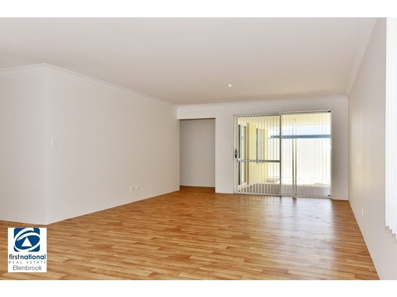 2/3 Cadogan Outlook, Ellenbrook WA 6069