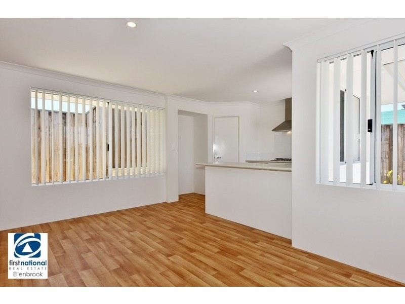 2/3 Cadogan Outlook, Ellenbrook WA 6069