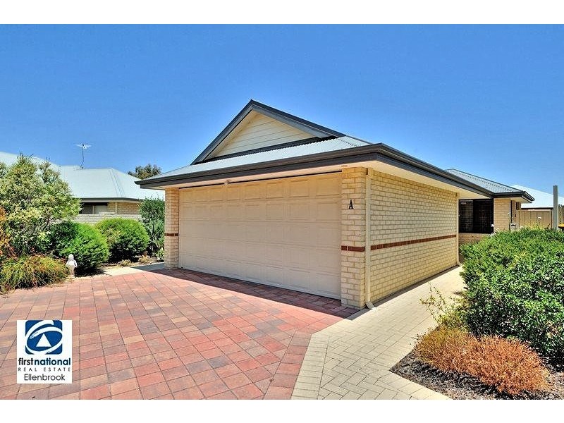 8A Barnfield Drive, Ellenbrook WA 6069