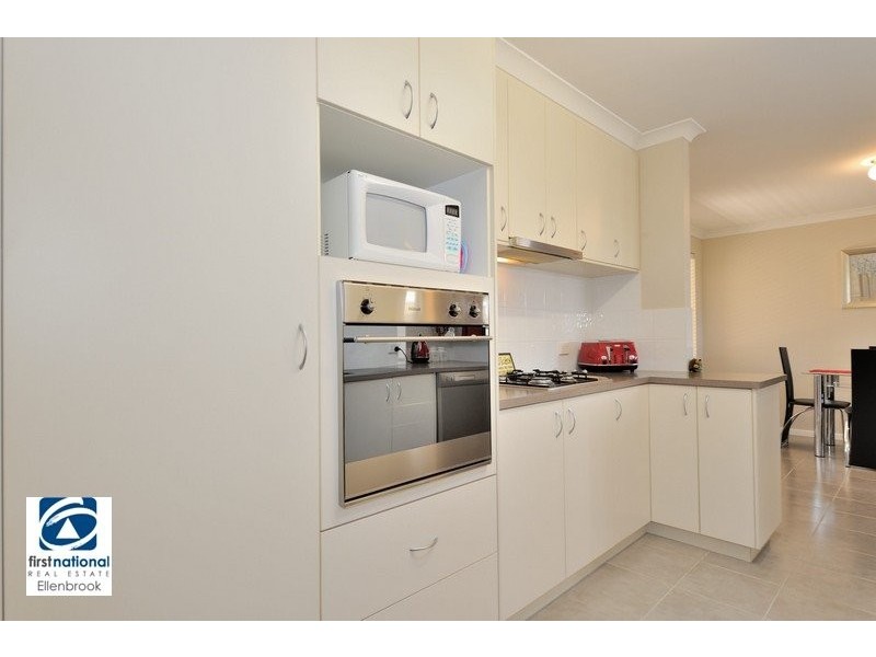 8A Barnfield Drive, Ellenbrook WA 6069
