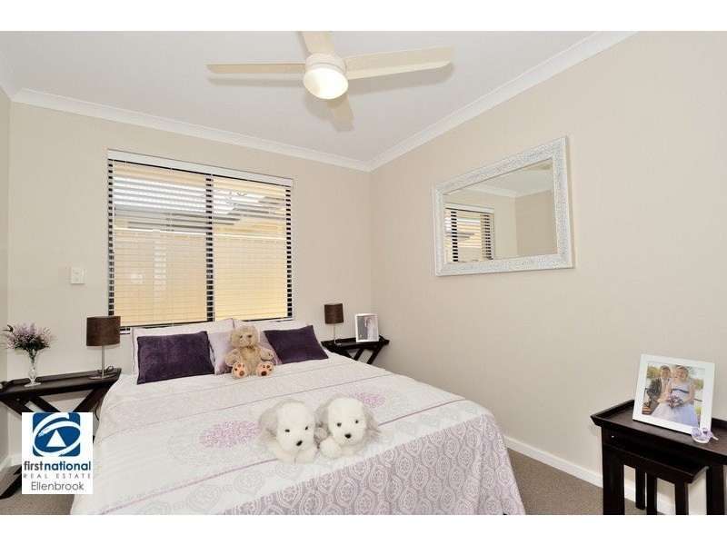 8A Barnfield Drive, Ellenbrook WA 6069
