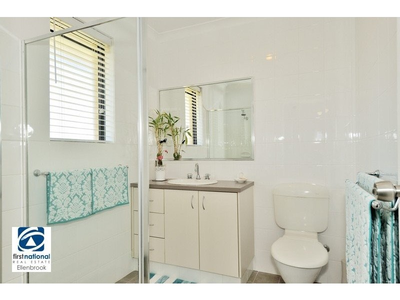 8A Barnfield Drive, Ellenbrook WA 6069