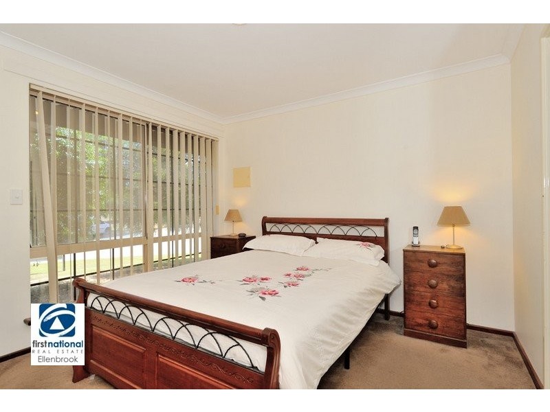 13 Golden Retreat, Bullsbrook WA 6084