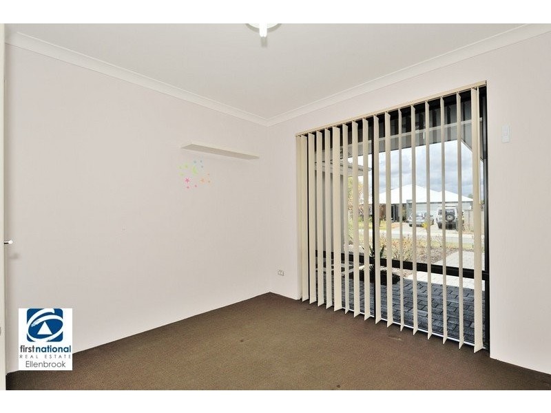 92 Lomas Circle, Ellenbrook WA 6069