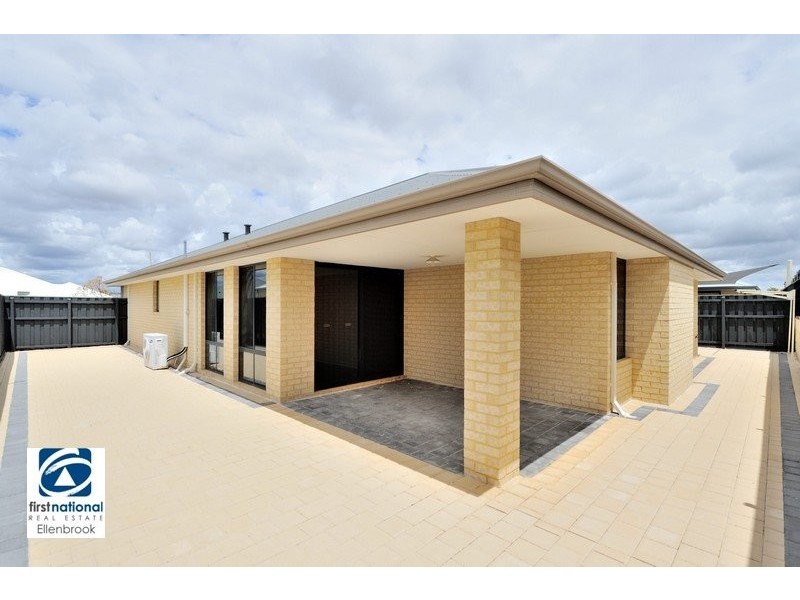 92 Lomas Circle, Ellenbrook WA 6069