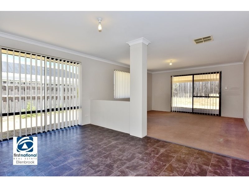 10 Fleetwood Link, Ellenbrook WA 6069