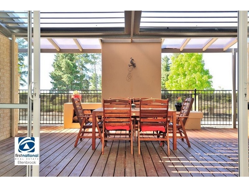 29 Bundaleer Avenue, Ellenbrook WA 6069