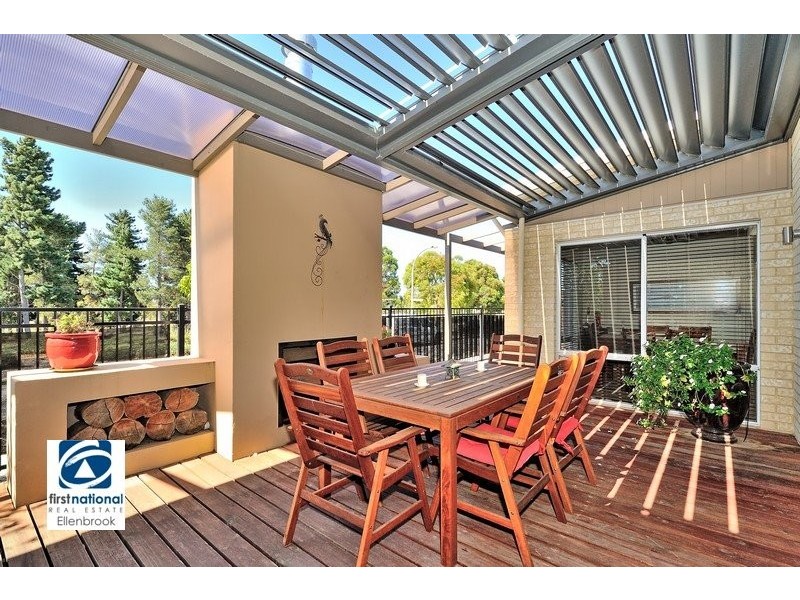 29 Bundaleer Avenue, Ellenbrook WA 6069