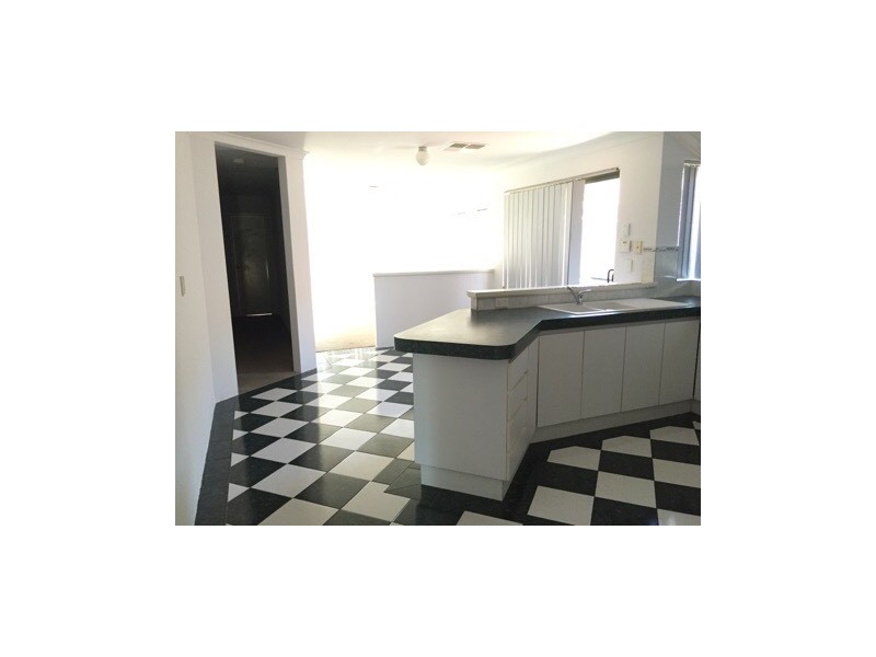2 Kyeema Way, Ellenbrook WA 6069