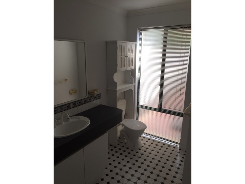 2 Kyeema Way, Ellenbrook WA 6069