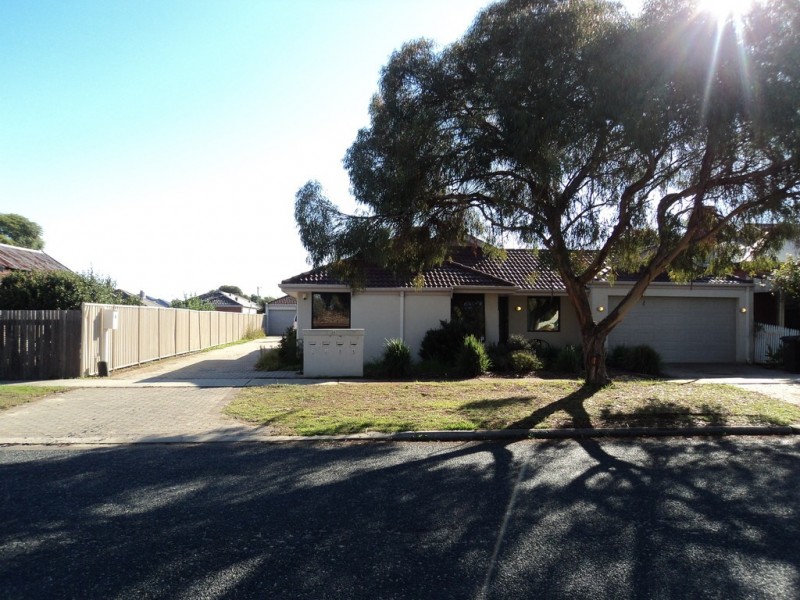 2/38 Charles Street, Midland WA 6056