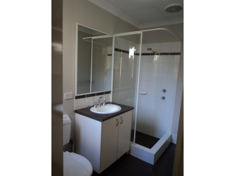 2/38 Charles Street, Midland WA 6056