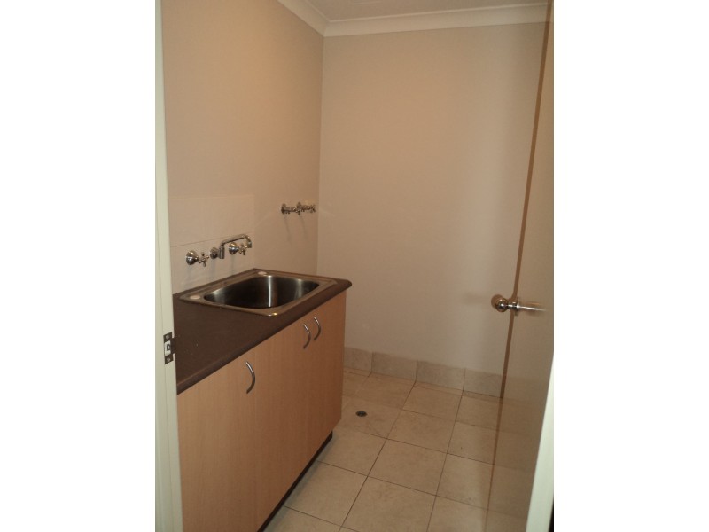 2/38 Charles Street, Midland WA 6056