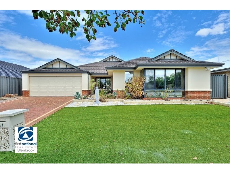 11 Corich Pass, Aveley WA 6069