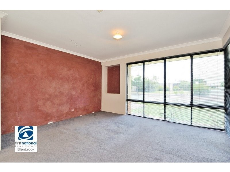 11 Corich Pass, Aveley WA 6069