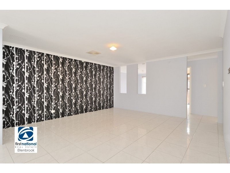 11 Corich Pass, Aveley WA 6069