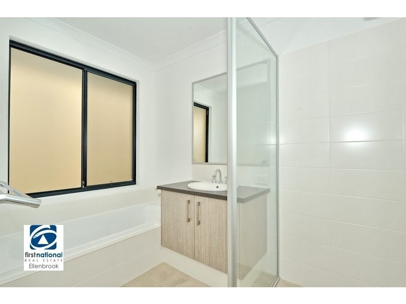 24 Cheriton Avenue, Ellenbrook WA 6069